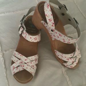 Women’s Clogs